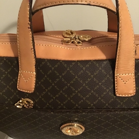 🔥LA TOUR  EIFFEL PARIS, vintage, has wear on leather see pics, gorgeous bag - Picture 6 of 16